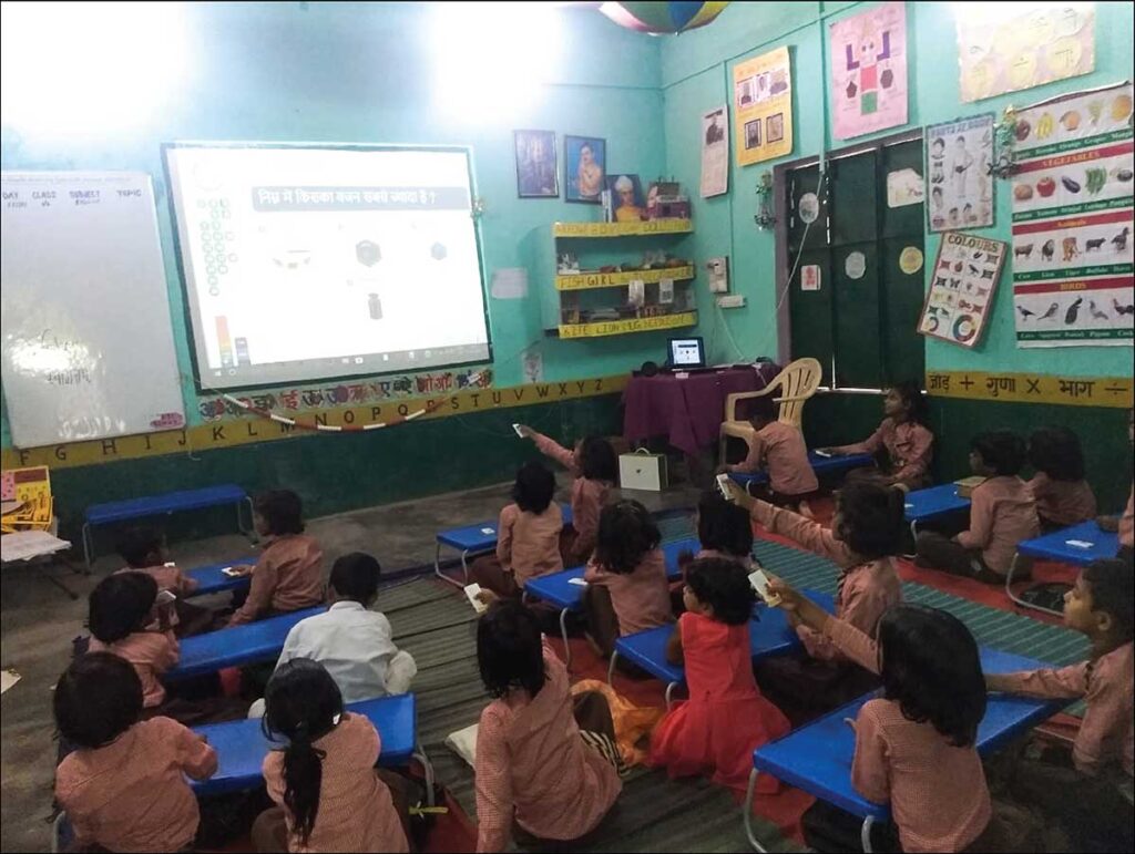 Composite School in Varanasi district, UP using Class Saathi clickers